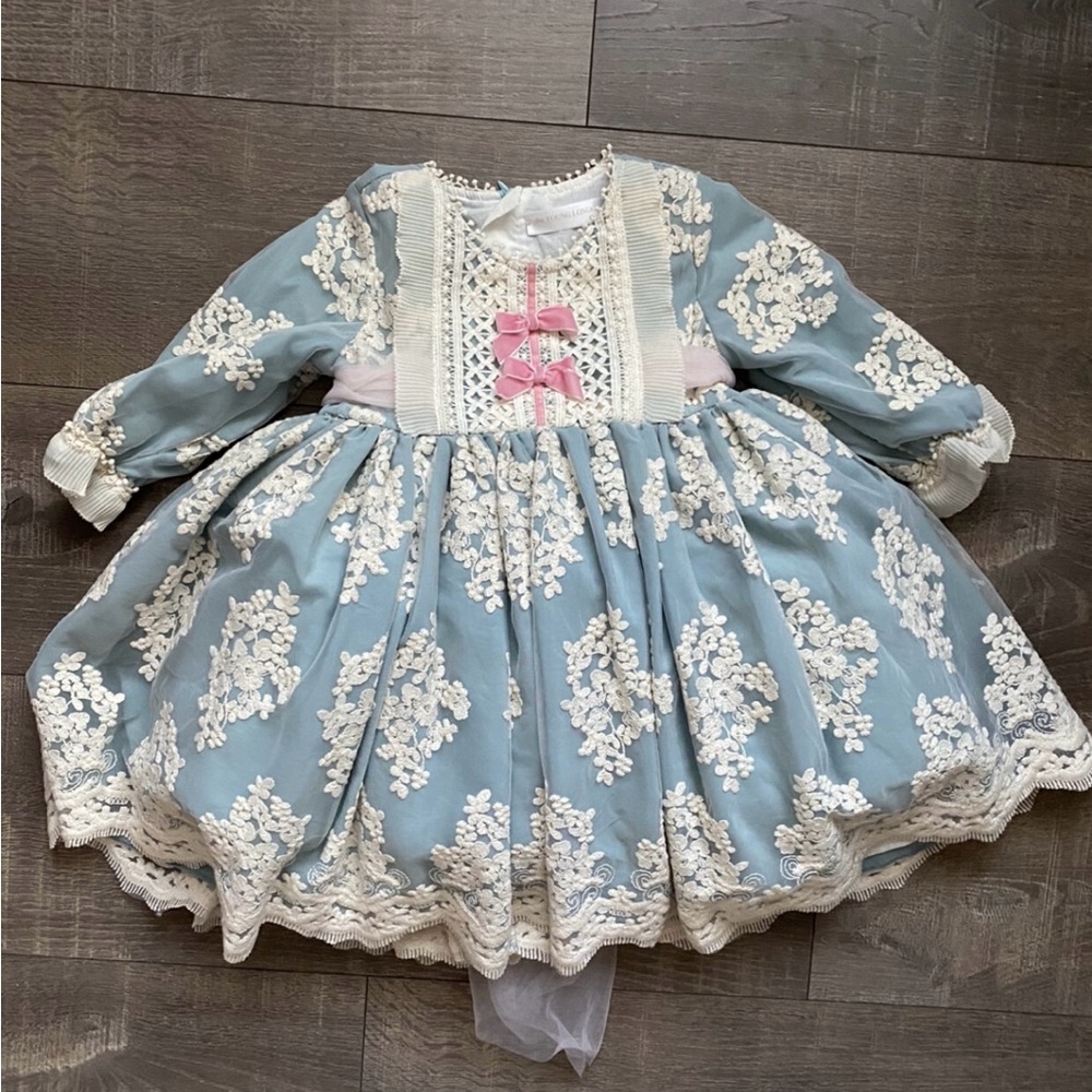 Boutique puff dress